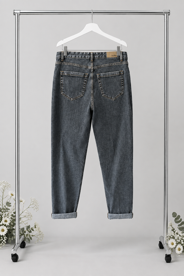 JEANS VITA MEDIA