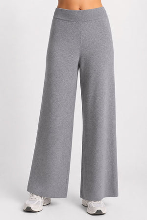 COMPLETO IN MAGLIA OVER SCOLLO A V & PANTALONI A PALAZZO